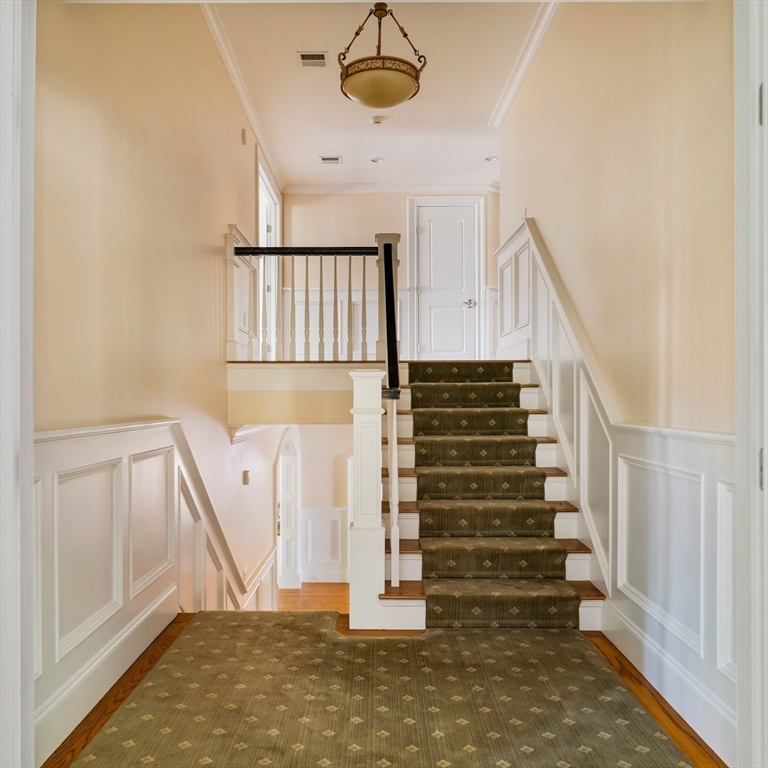 151 Hampshire Rd