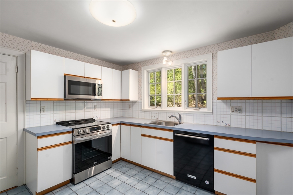 23 Thackeray Road