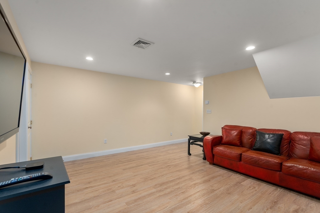 77 Cedar Street