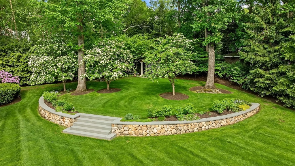 14 Greylock Road