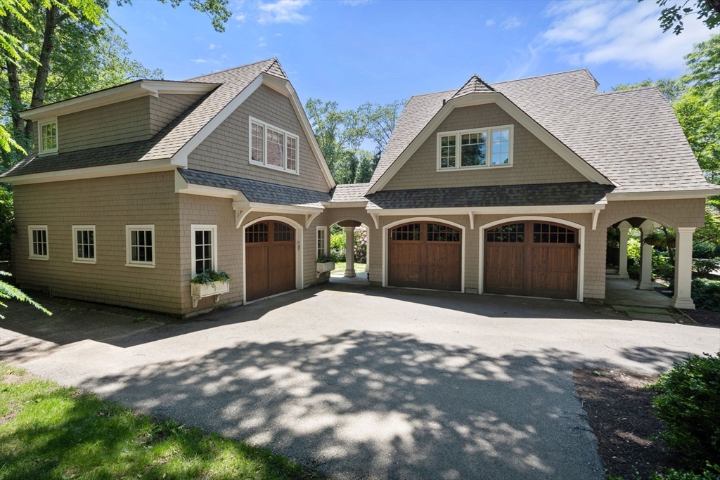 14 Greylock Road