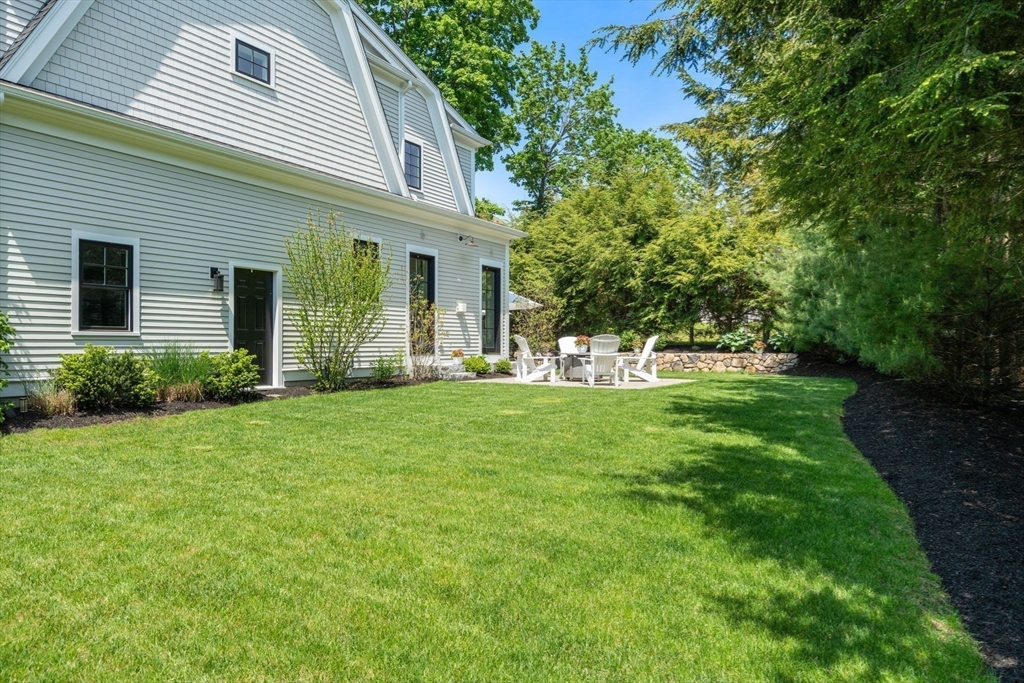 33 Hickory Rd