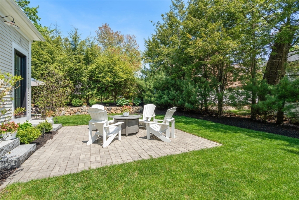 33 Hickory Rd