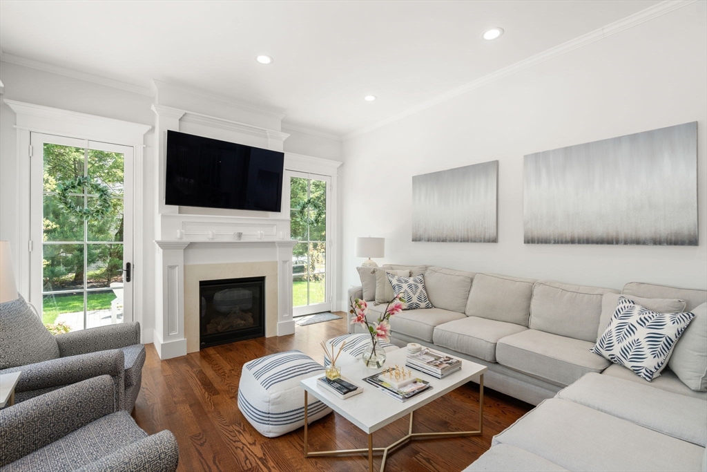 33 Hickory Rd