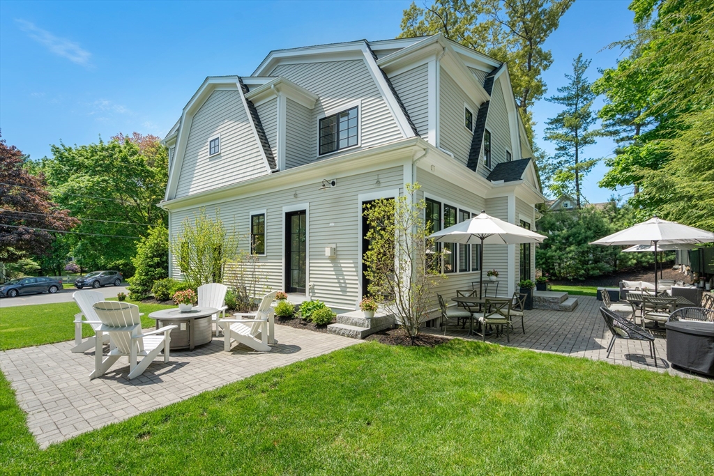 33 Hickory Rd