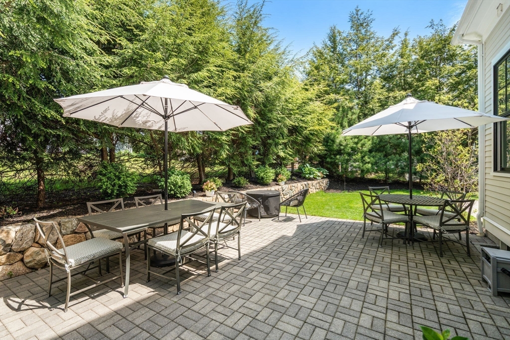 33 Hickory Rd