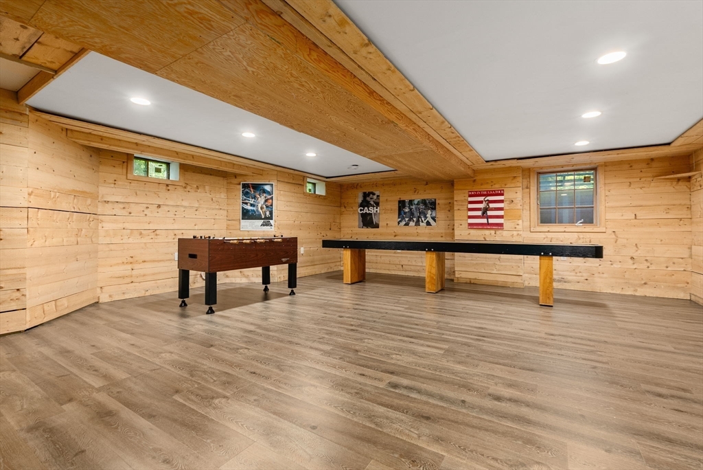 1 Kenilworth Circle