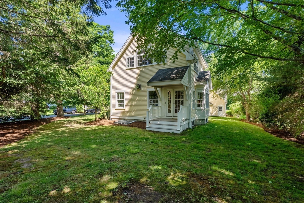 1 Kenilworth Circle