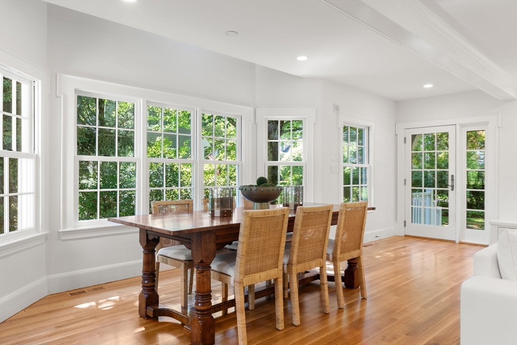 1 Kenilworth Circle