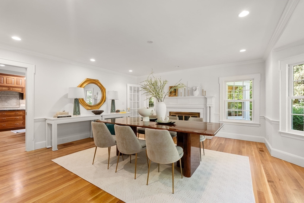 1 Kenilworth Circle