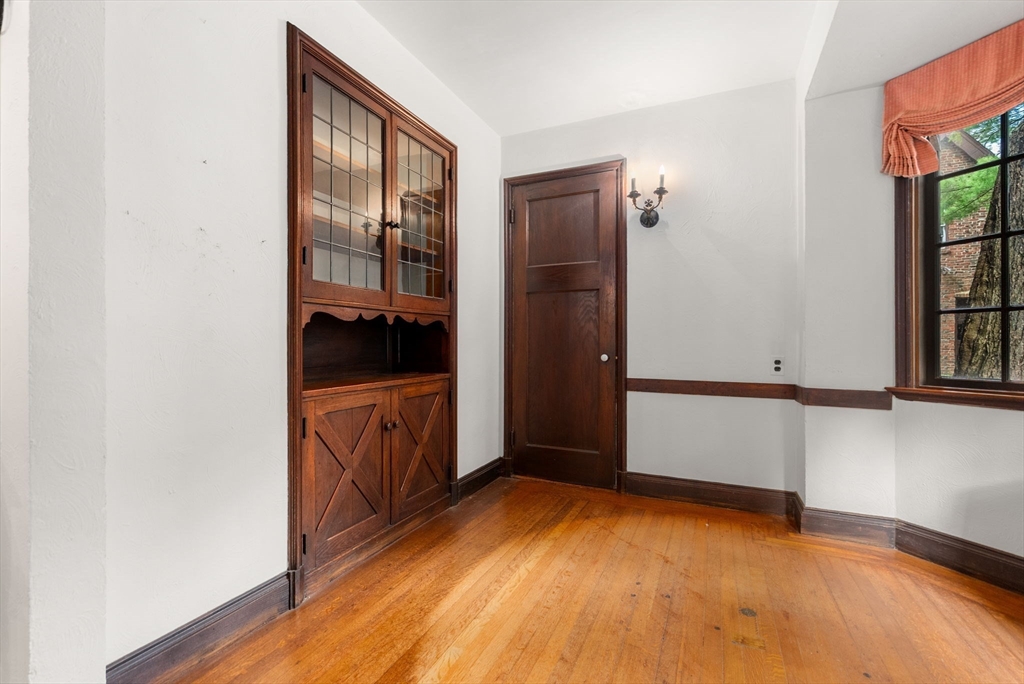 25 Hillside Rd
