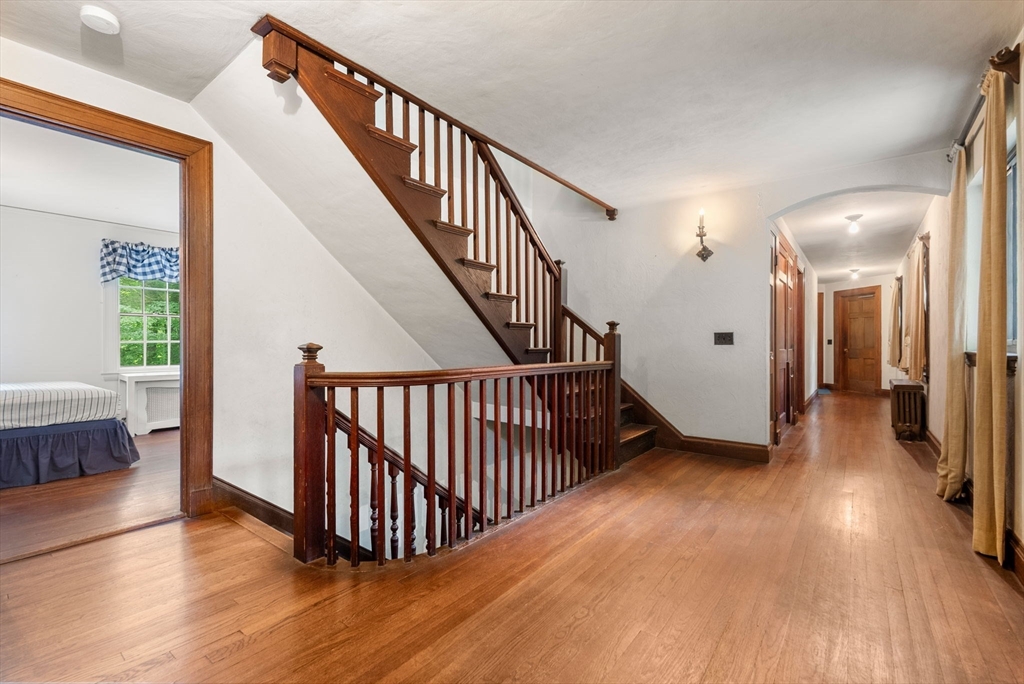 25 Hillside Rd
