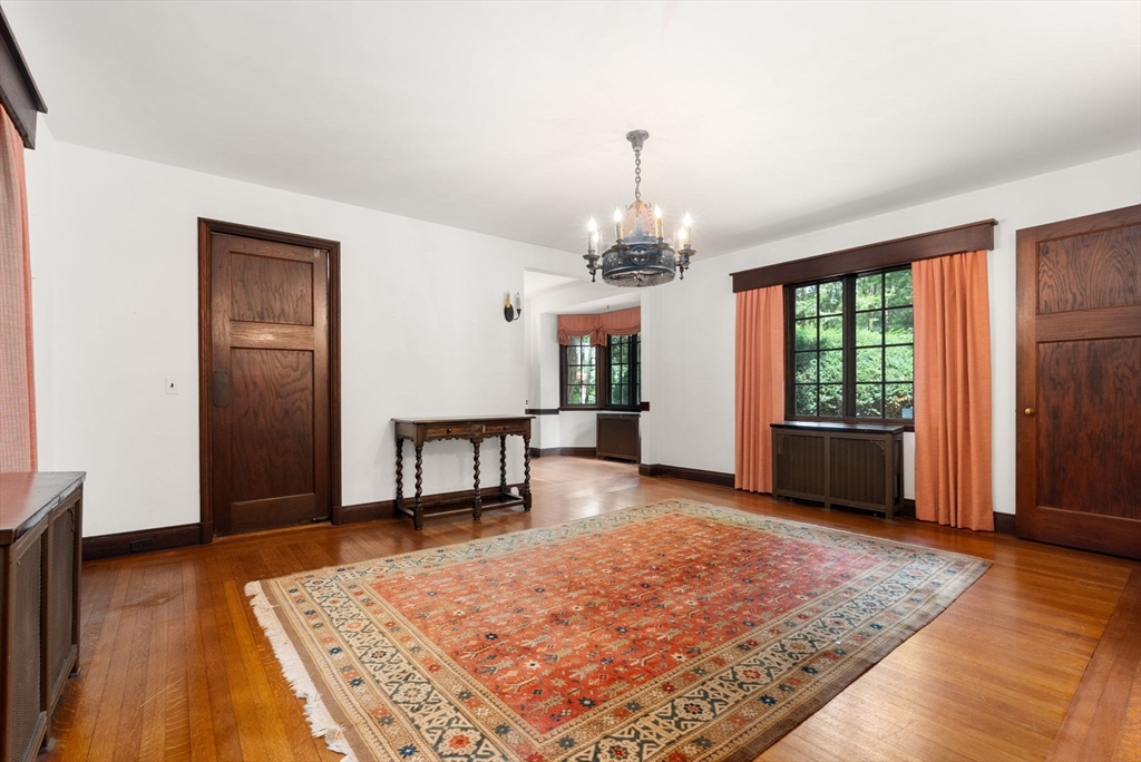 25 Hillside Rd