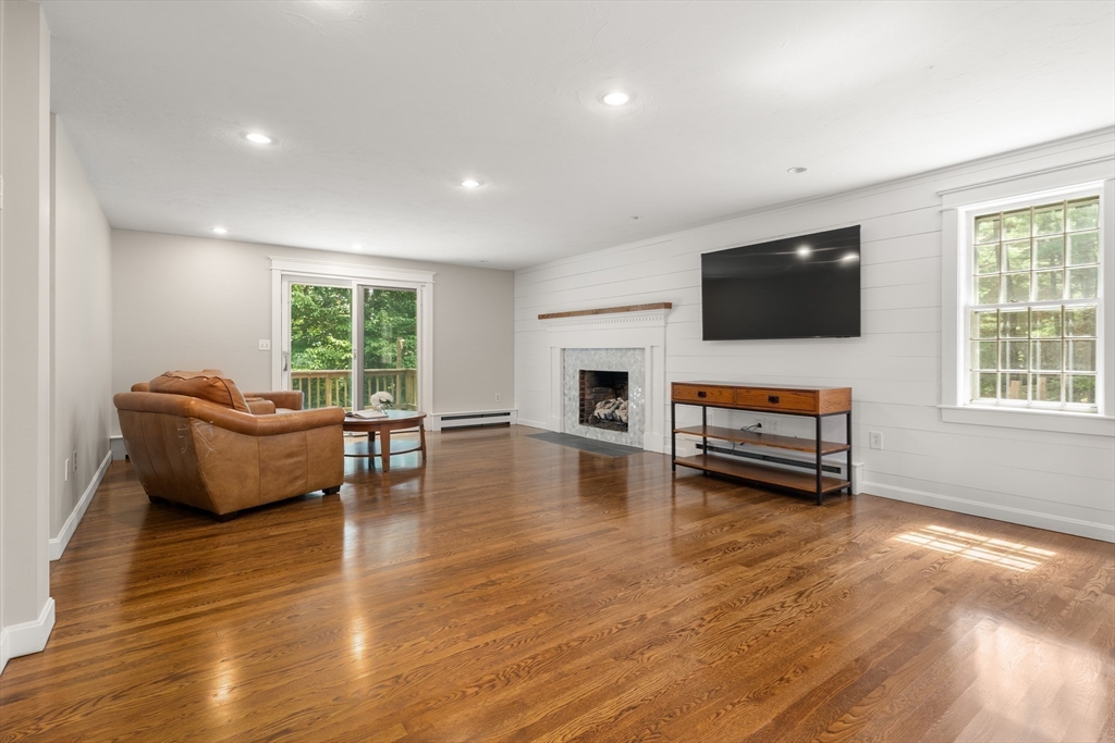 9 Moritz Rd.