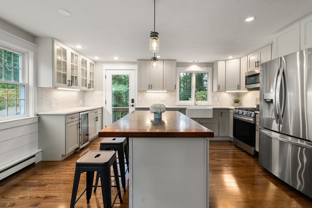 9 Moritz Rd.