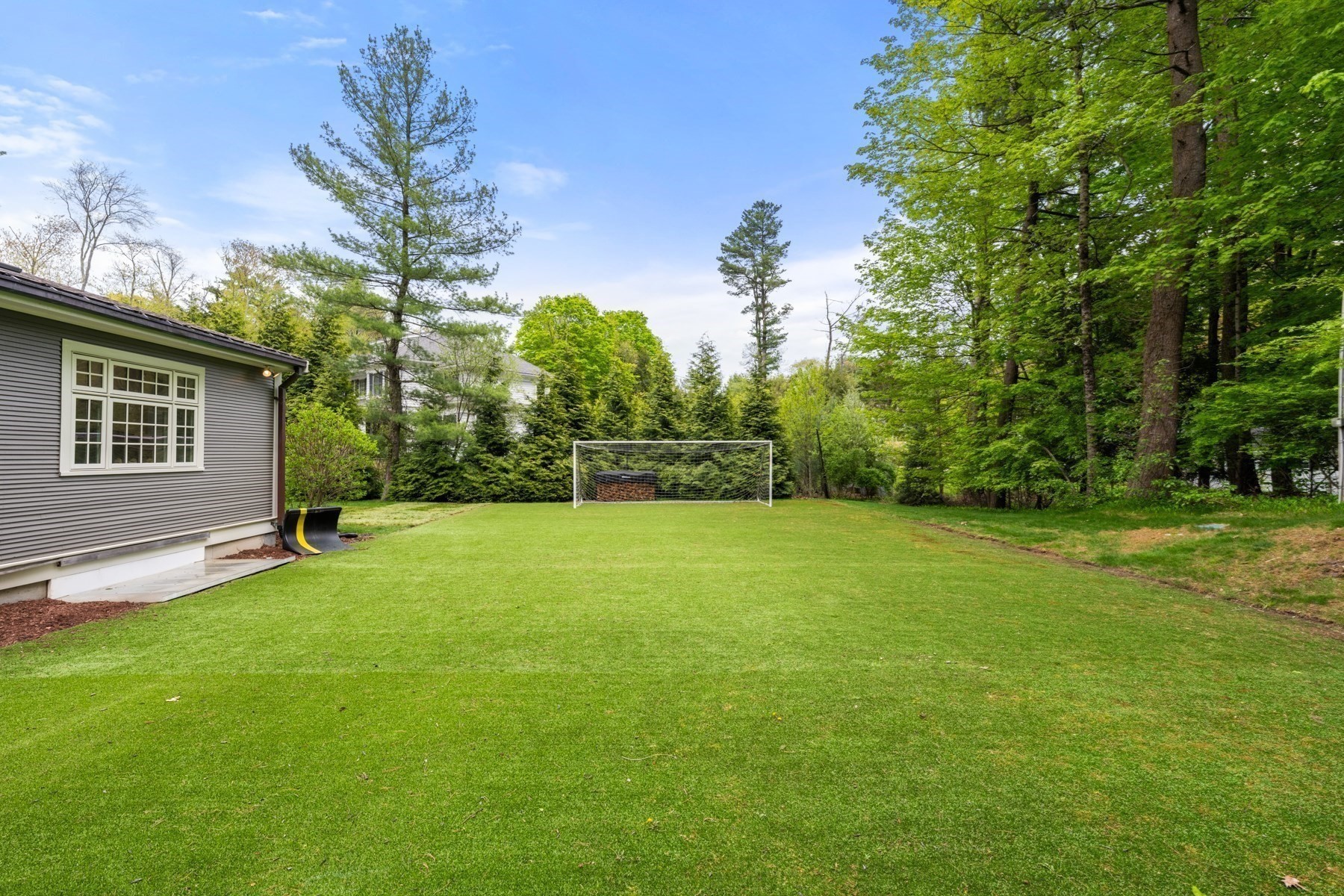 41 Longmeadow Road