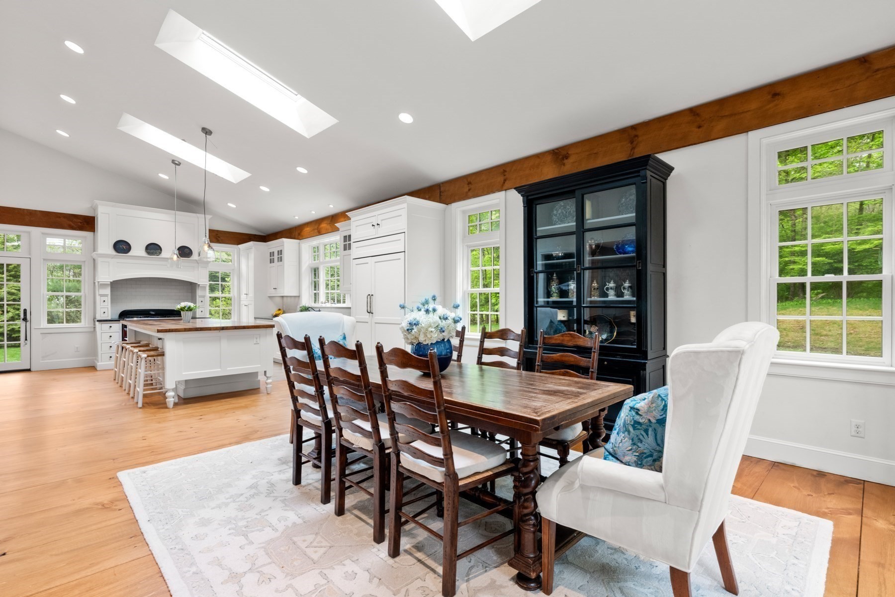 41 Longmeadow Road