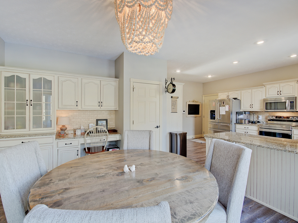 1709 Woodcroft Court