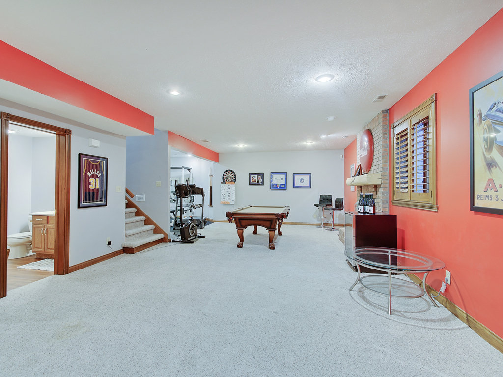 1709 Woodcroft Court