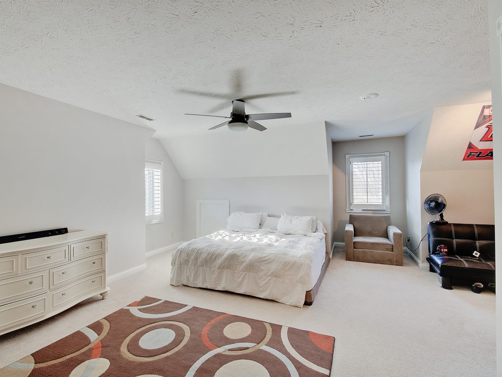 1709 Woodcroft Court