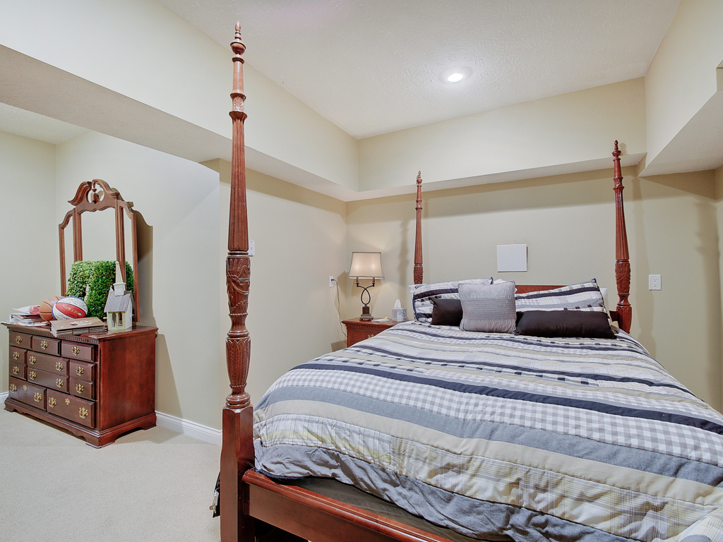 1709 Woodcroft Court