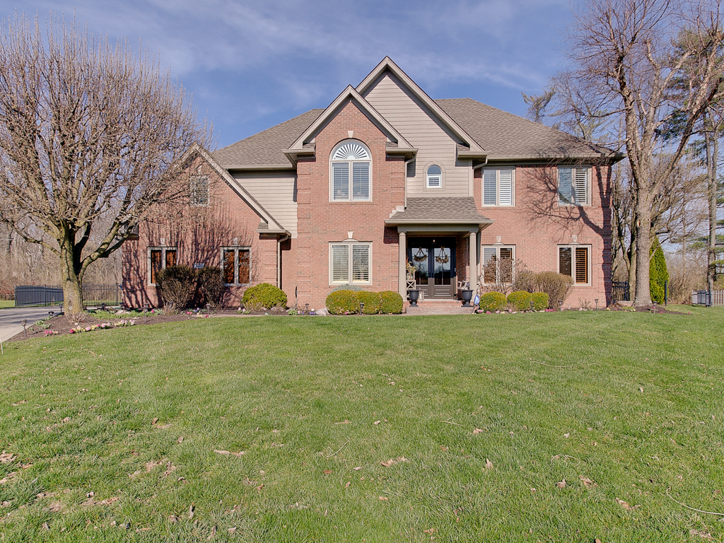 1709 Woodcroft Court