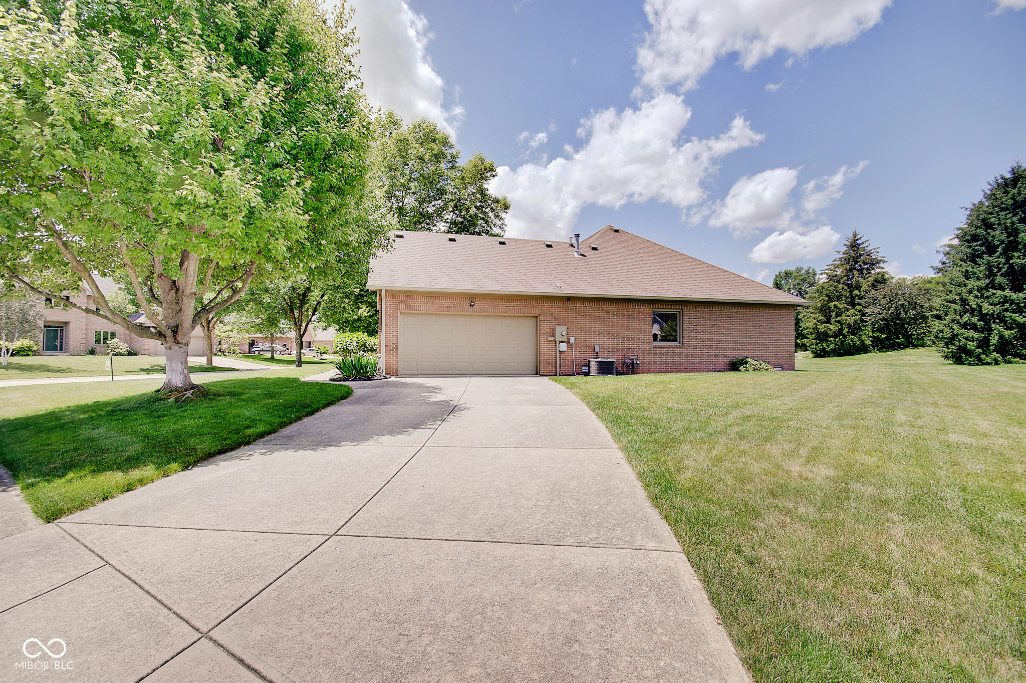 1744 Woodcroft Court