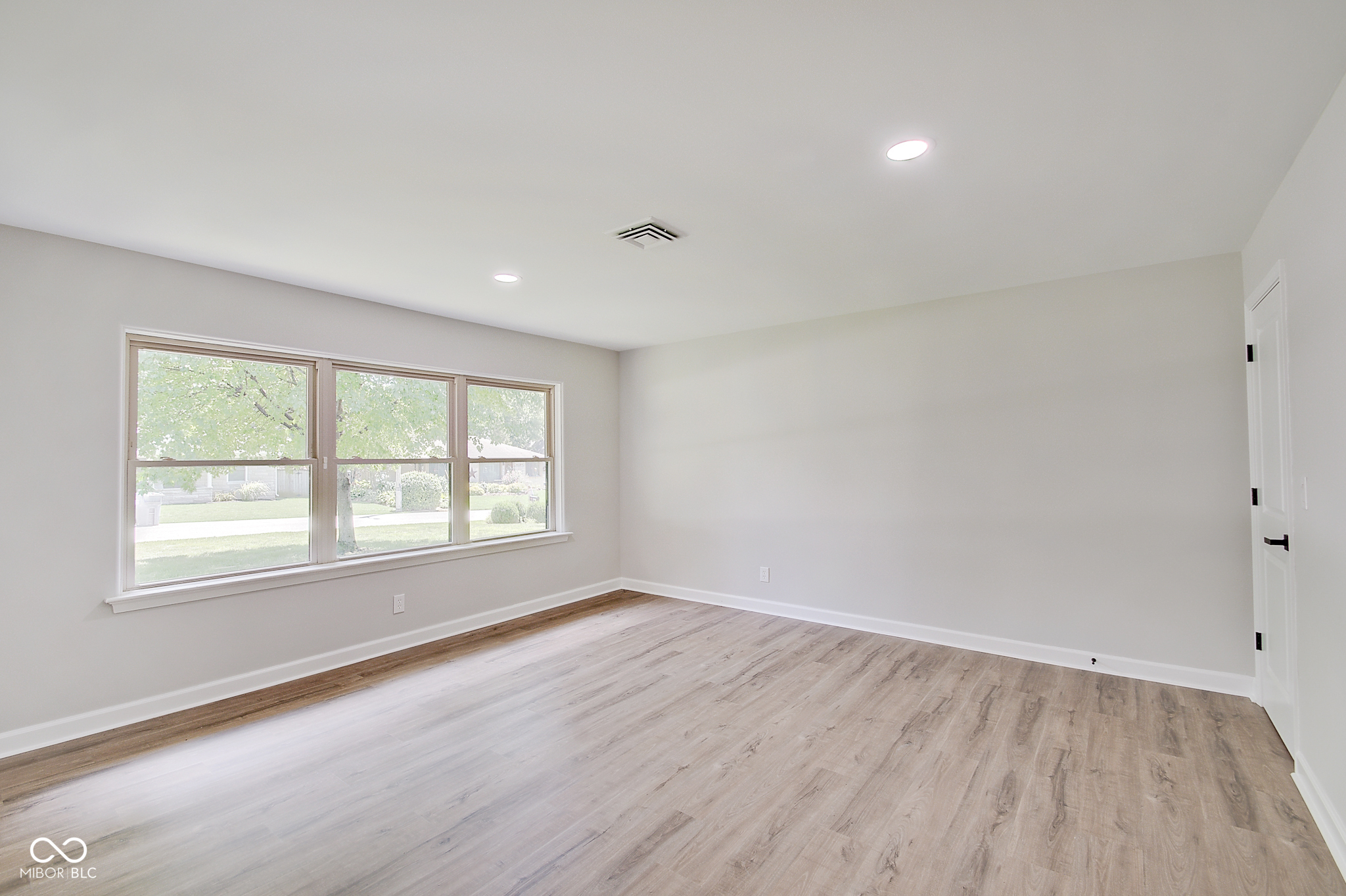 500 Woodland Place