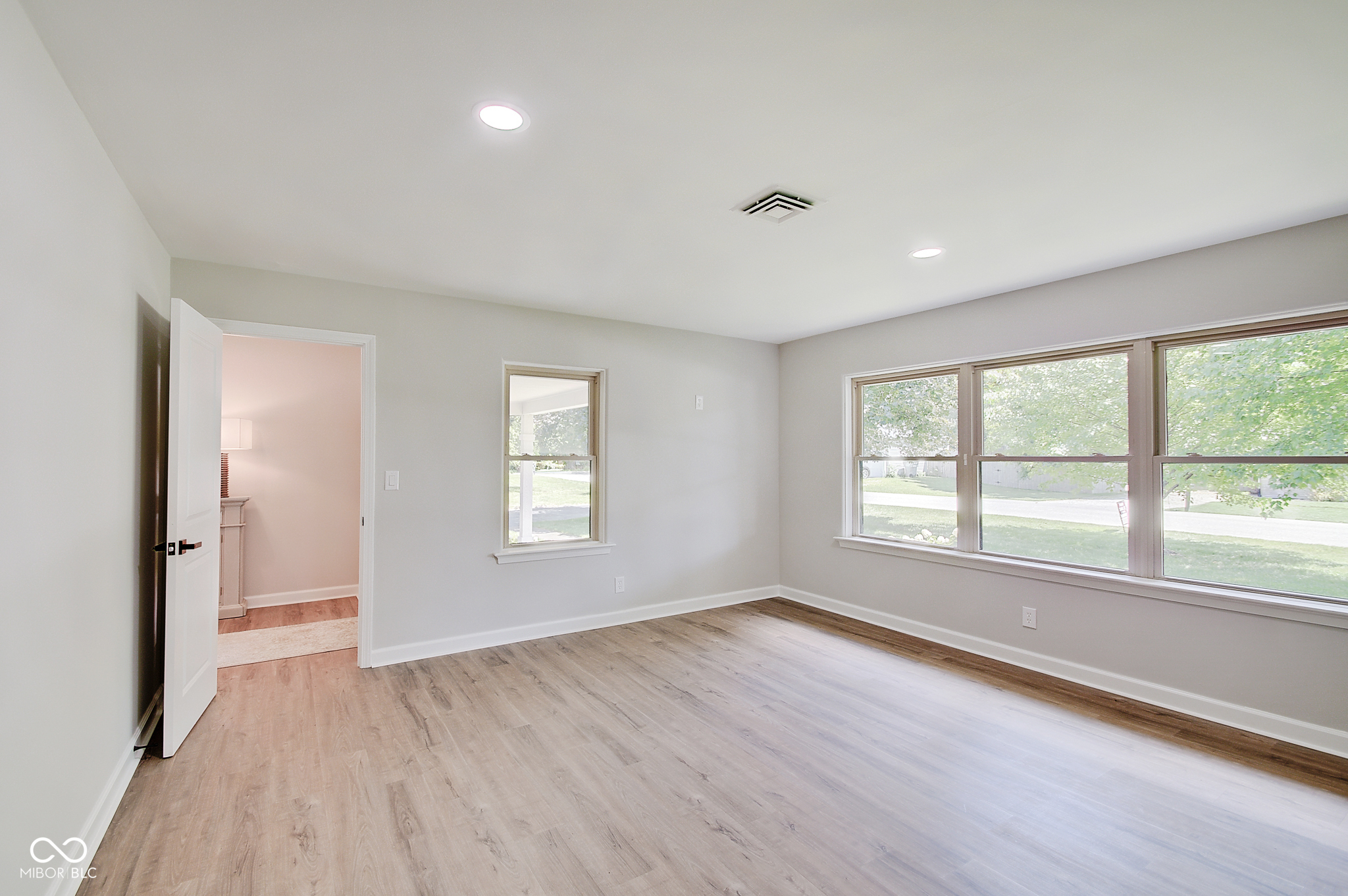 500 Woodland Place