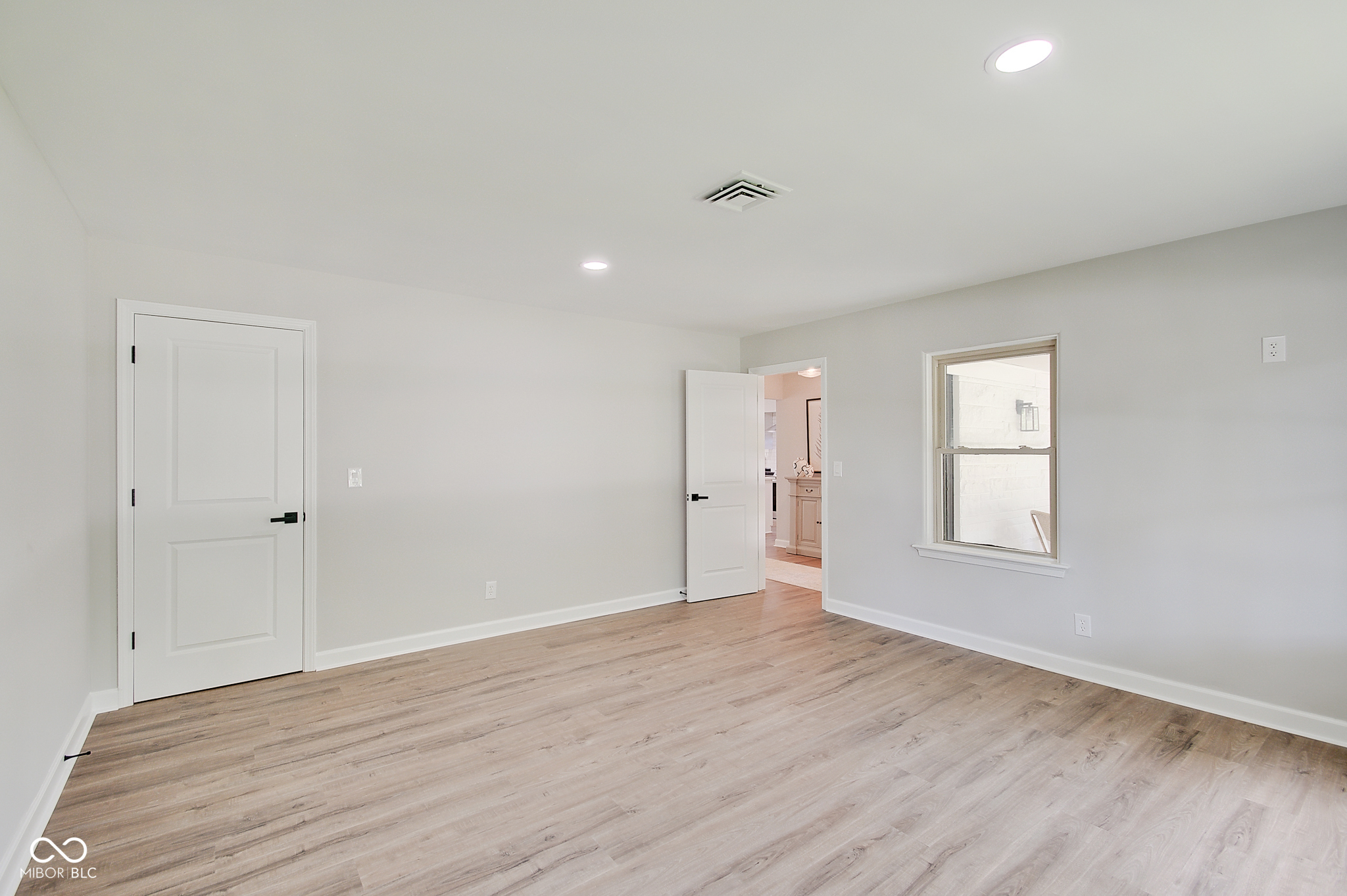 500 Woodland Place