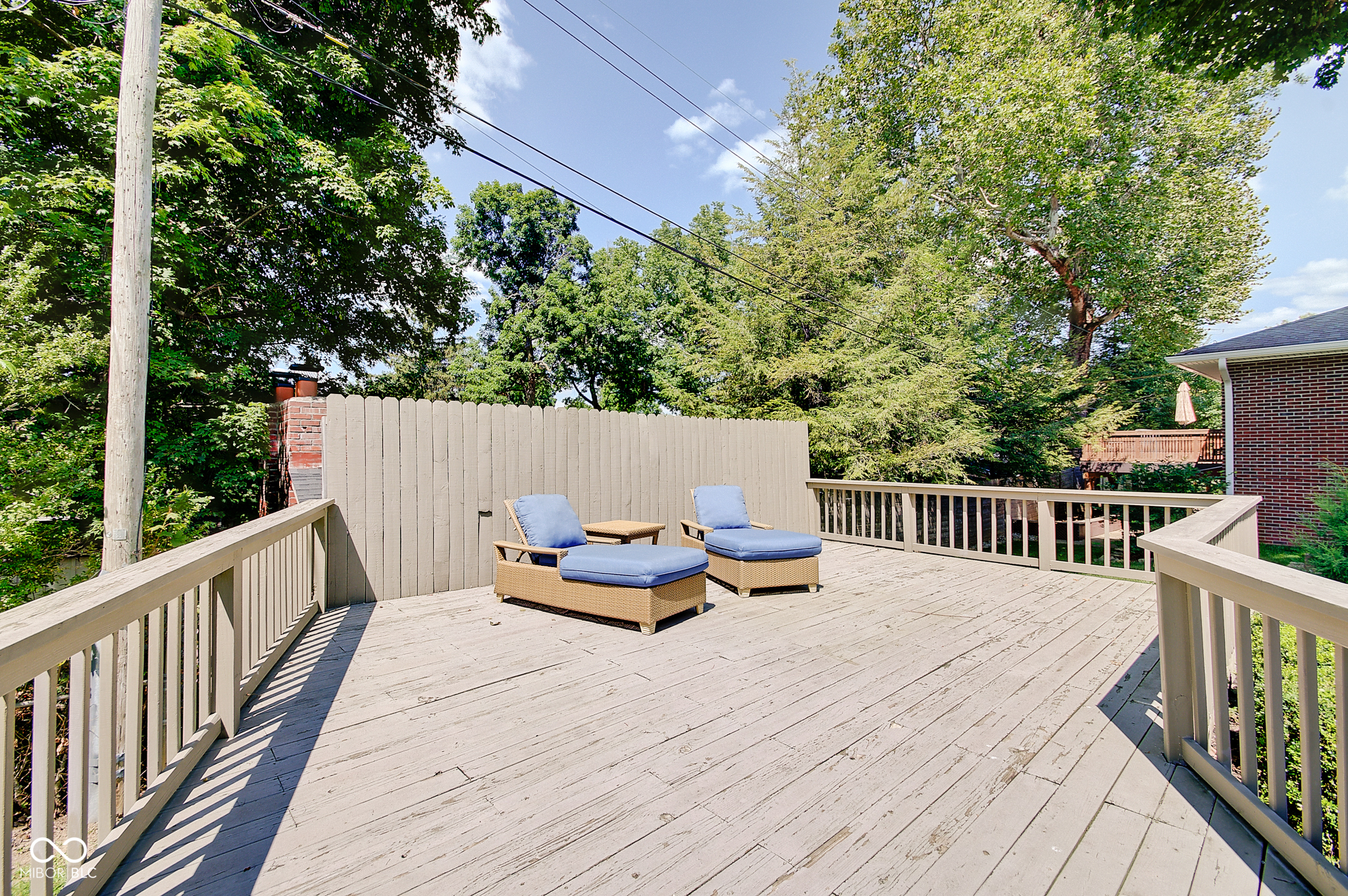 500 Woodland Place