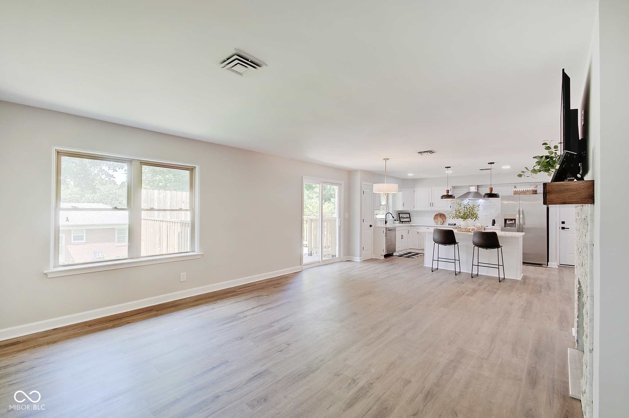 500 Woodland Place