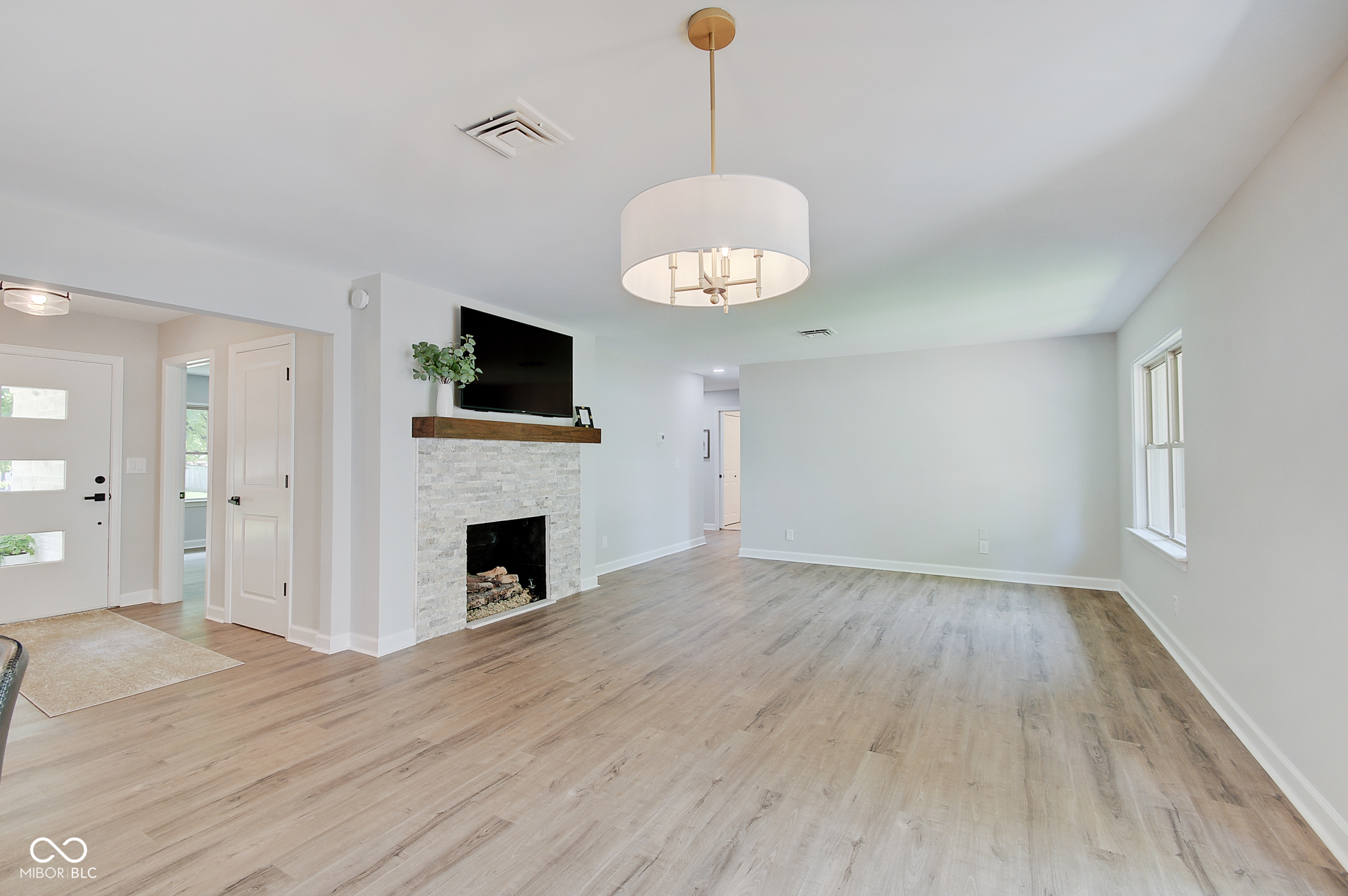 500 Woodland Place