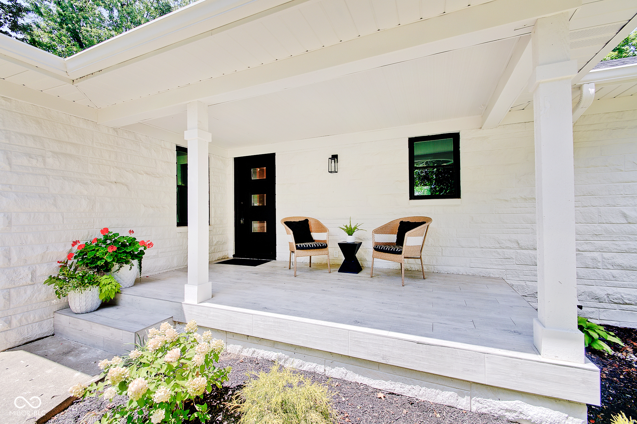 500 Woodland Place