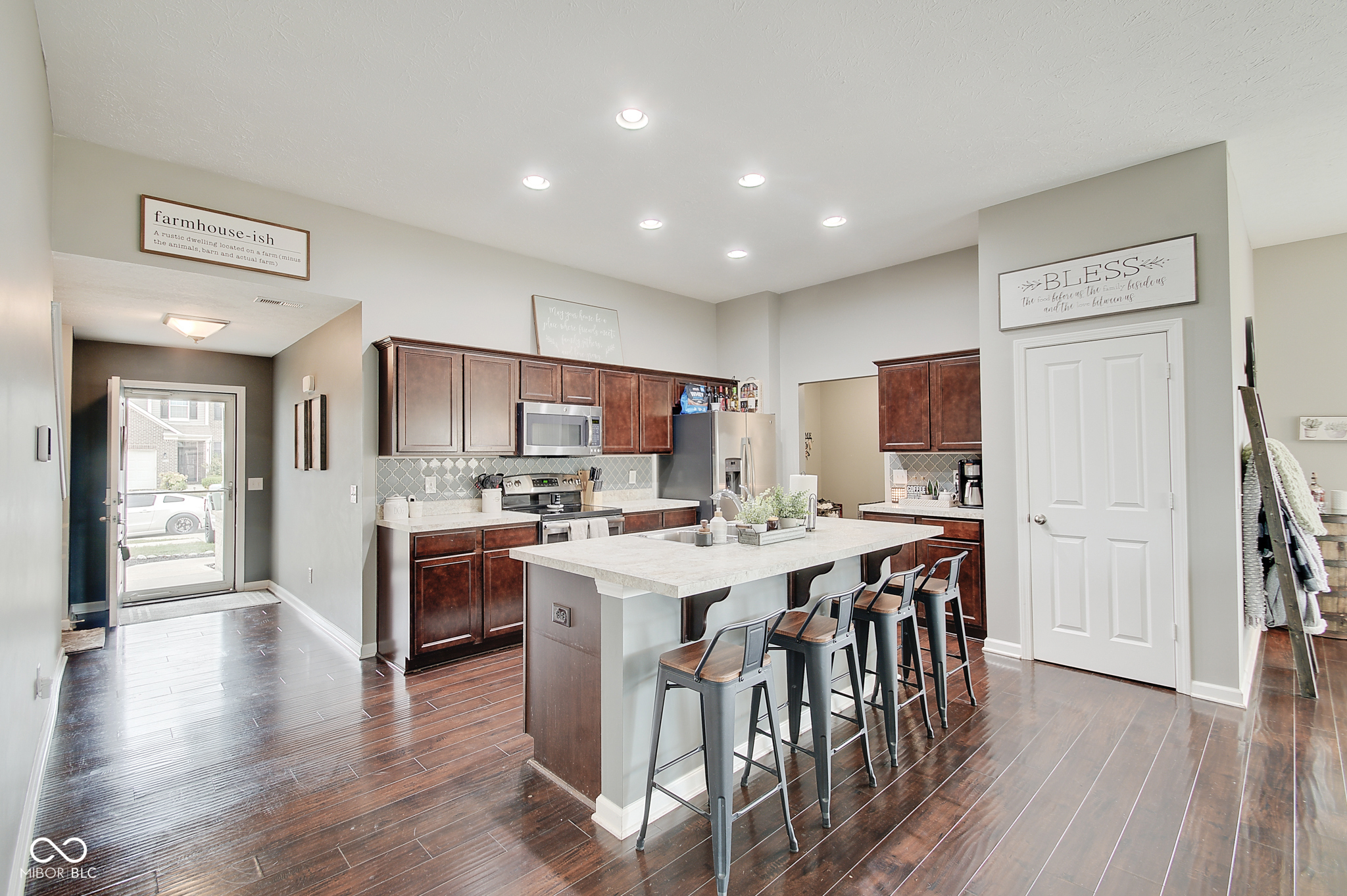 10517 Pintail Lane