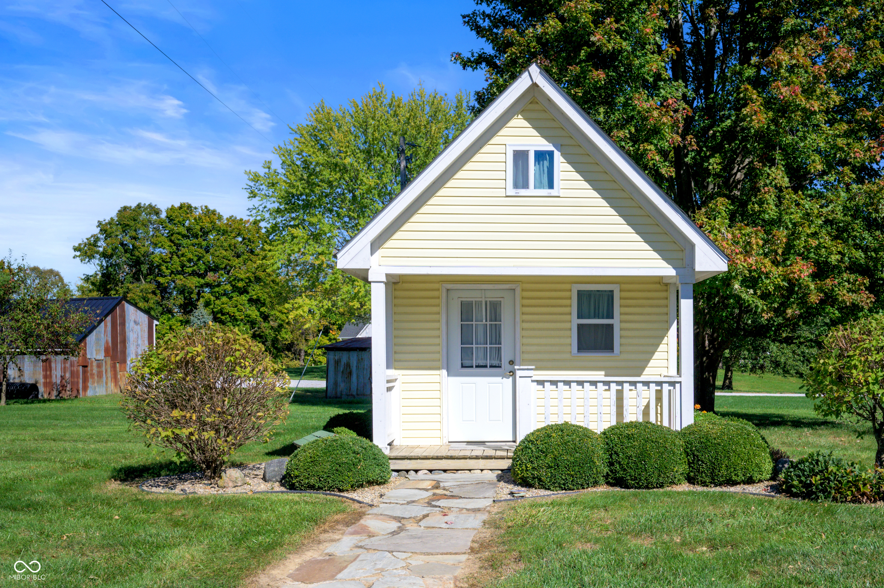 4176 N 625 W