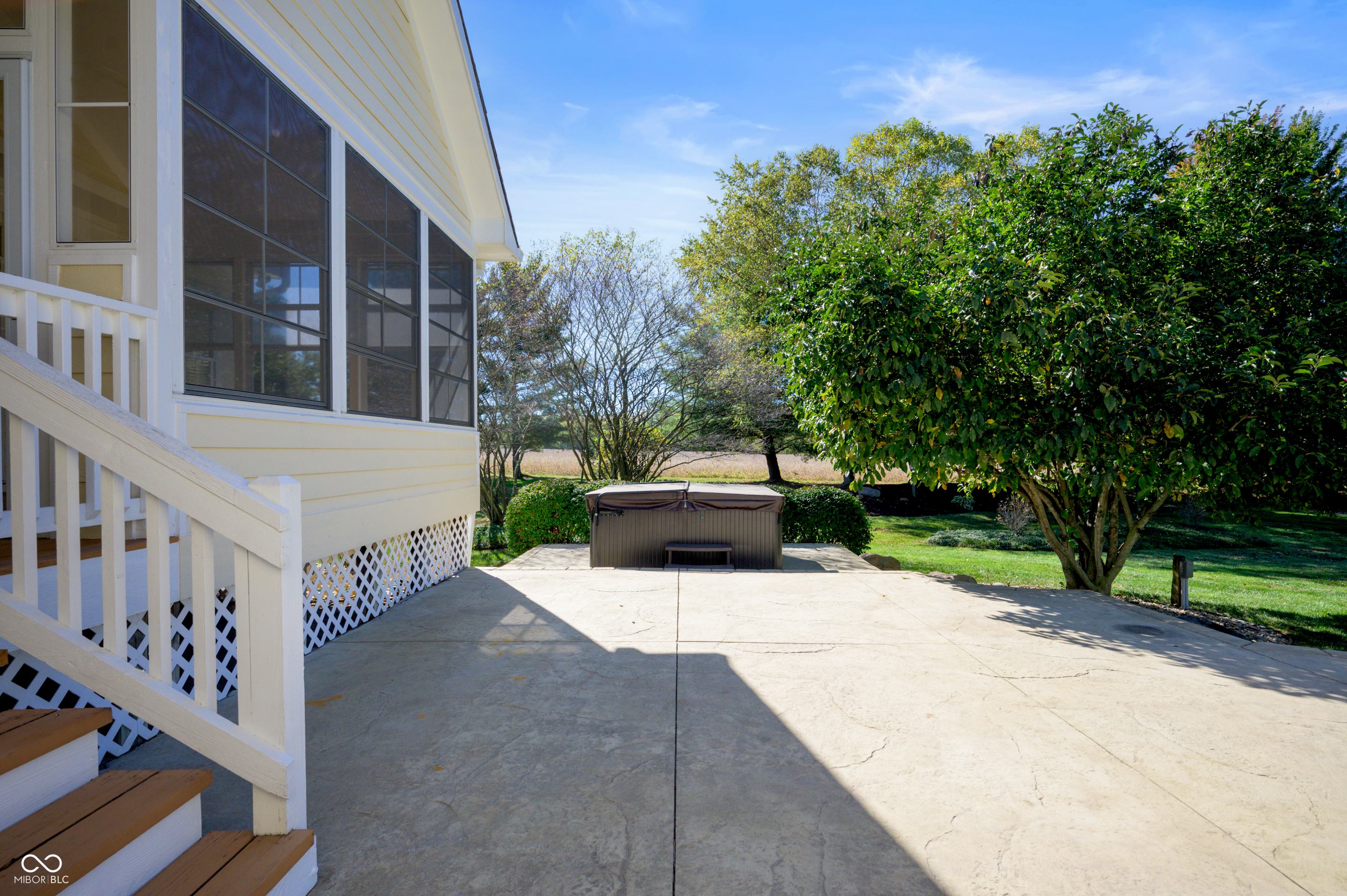 4176 N 625 W