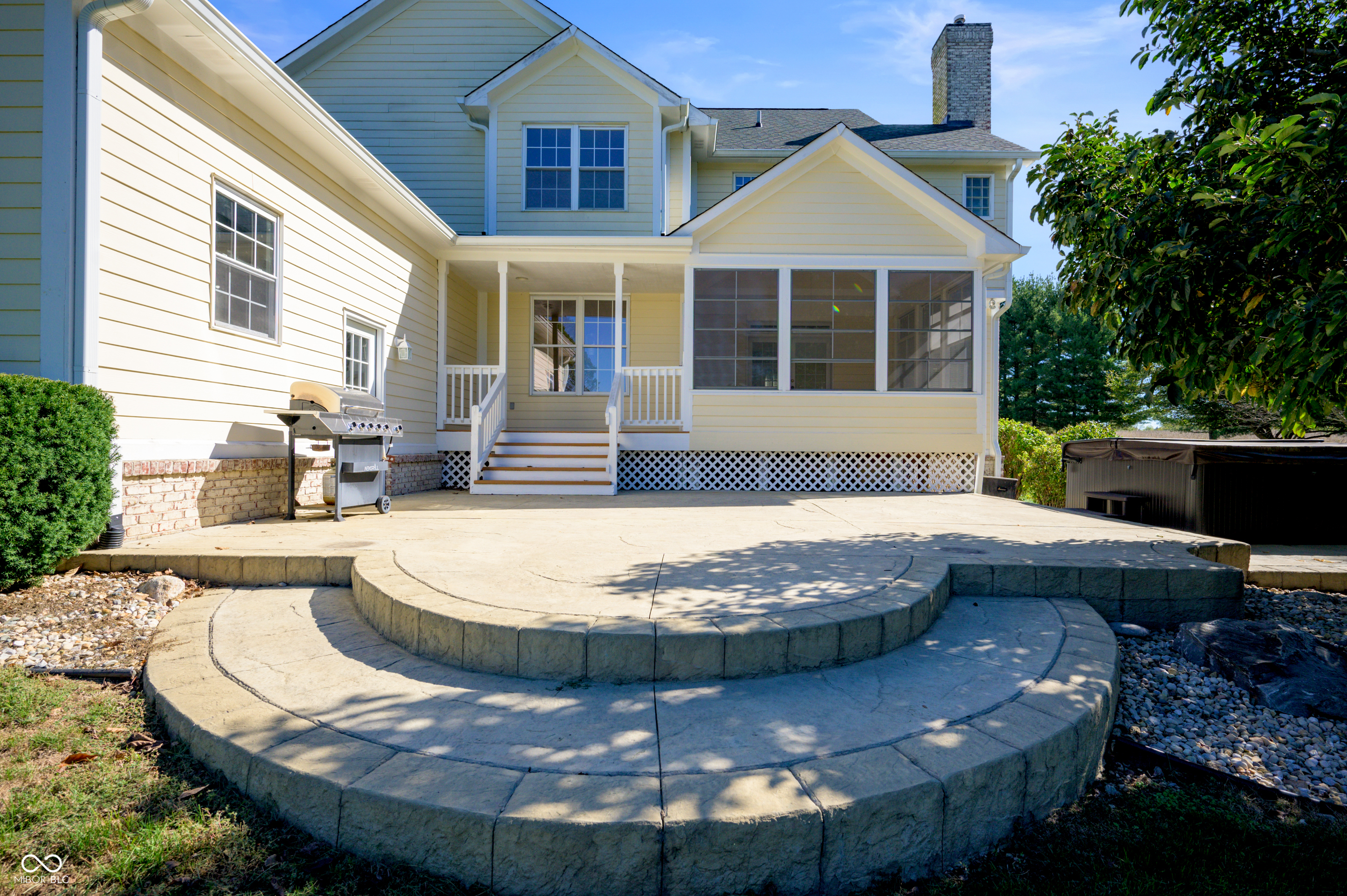 4176 N 625 W