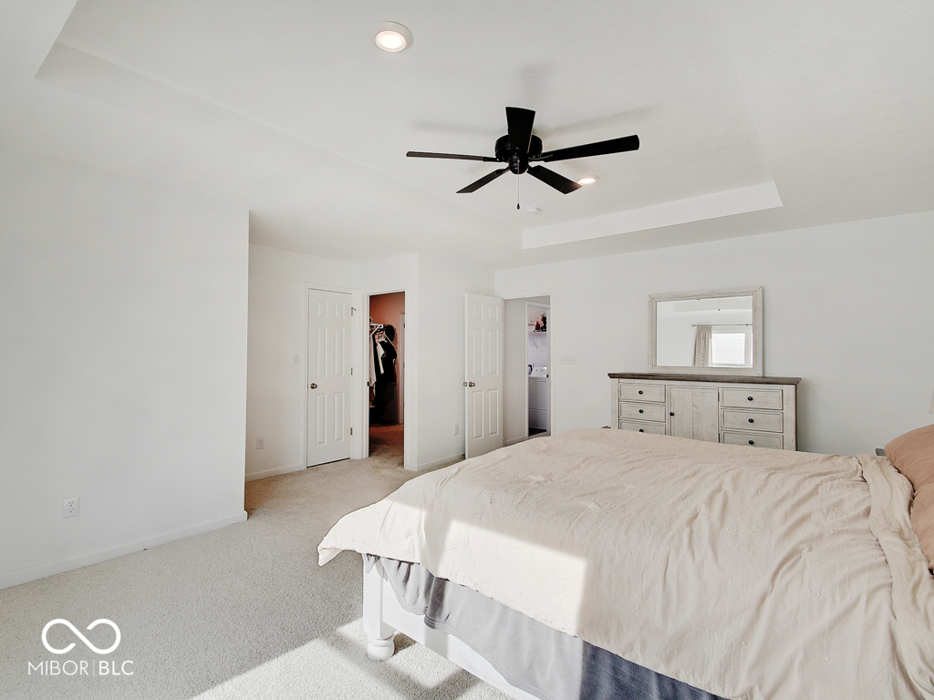 1453 Bigleaf Drive