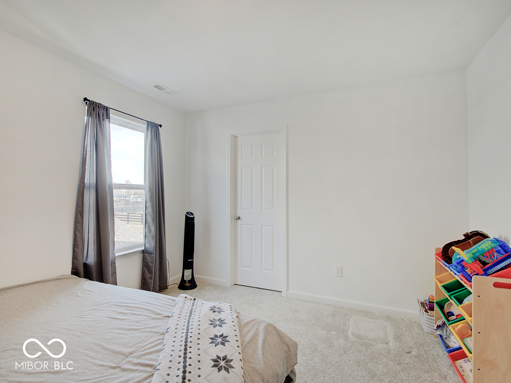 1453 Bigleaf Drive
