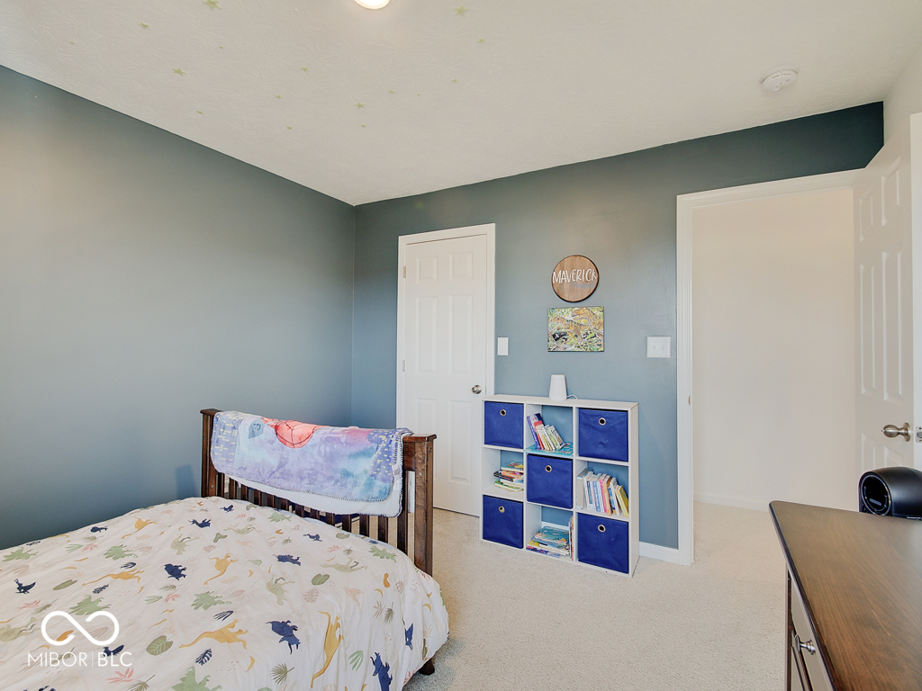 1453 Bigleaf Drive