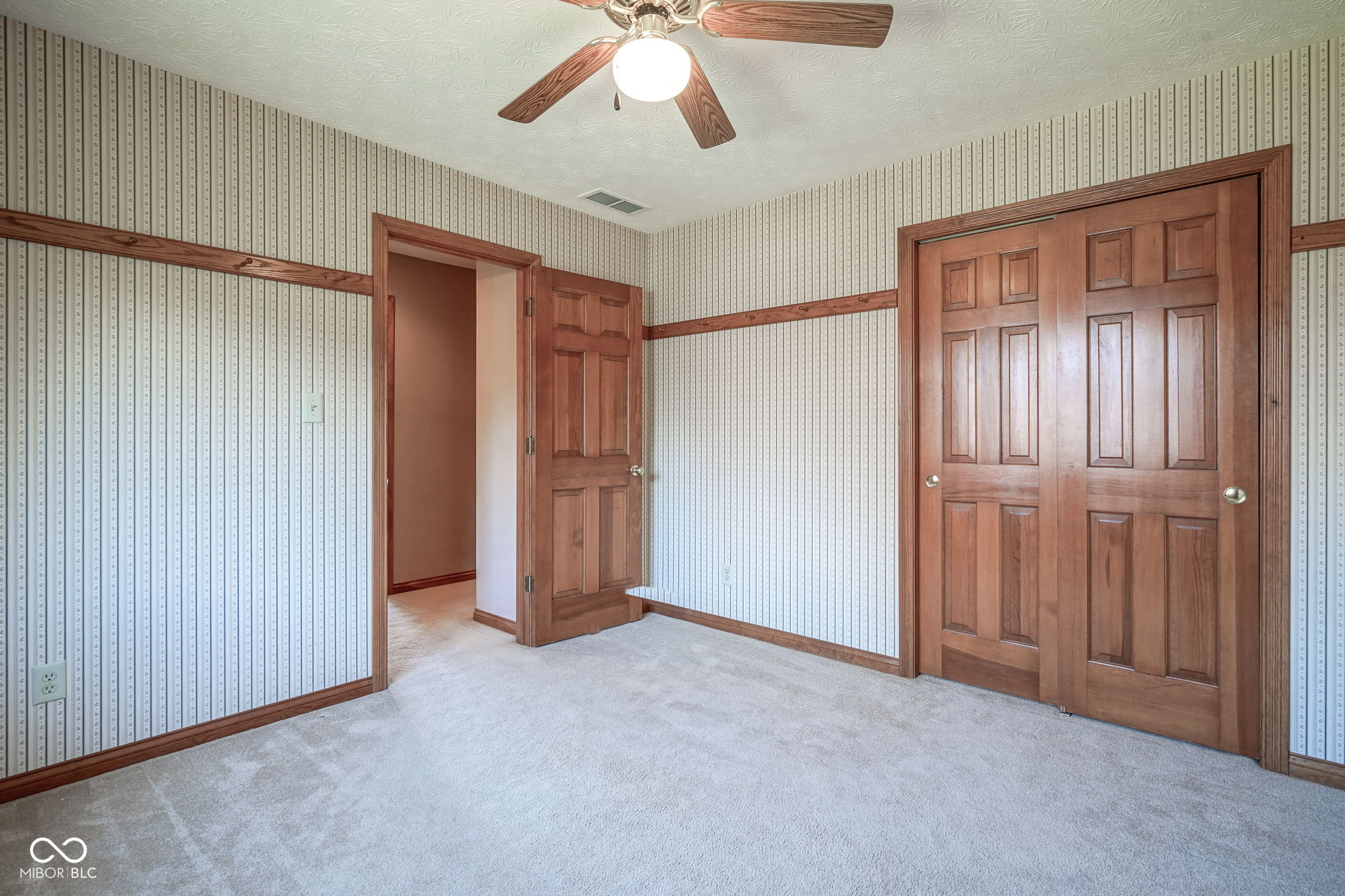 1810 Hunters Trail