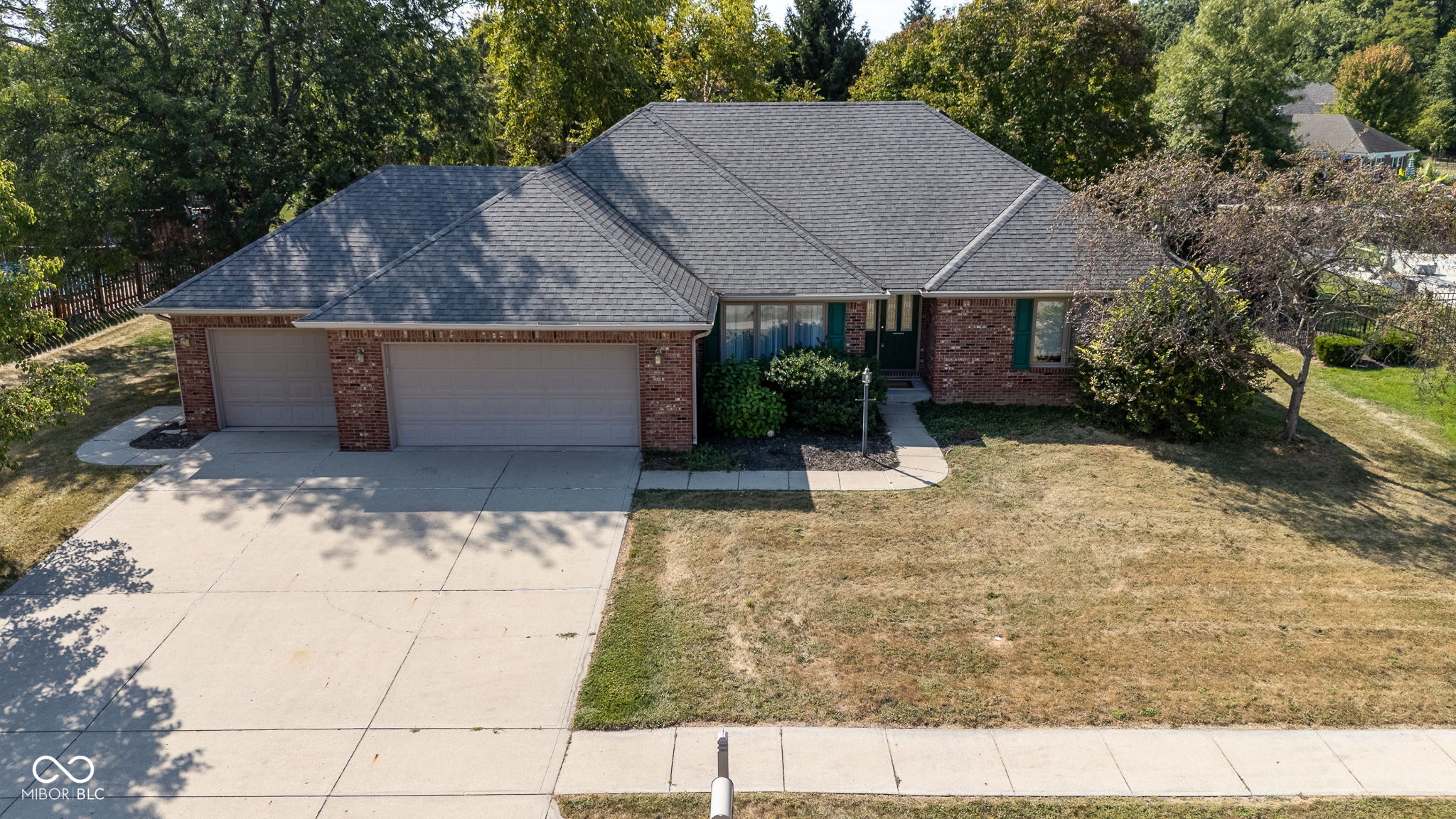 1810 Hunters Trail