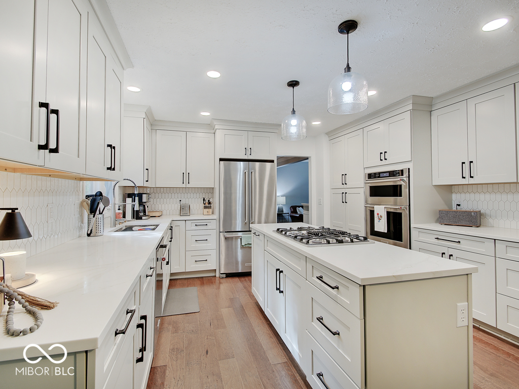6501 Wings Court