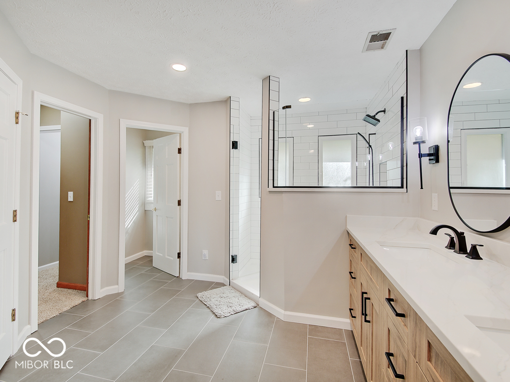 6501 Wings Court