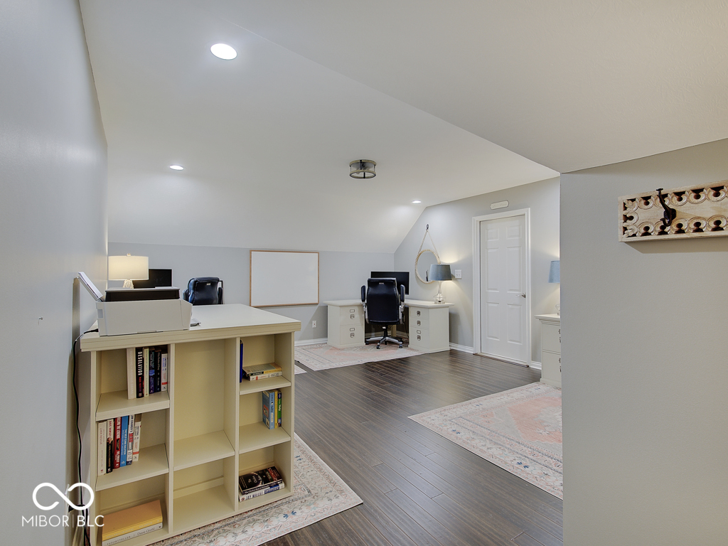 1722 Woodcroft Court