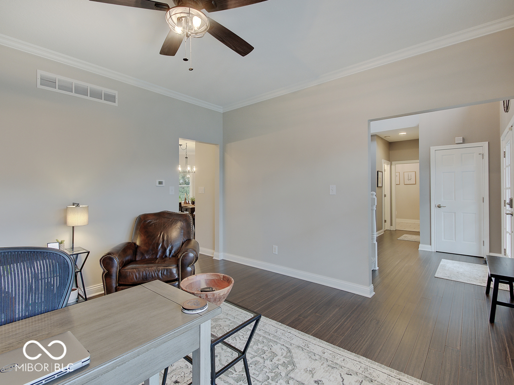 1722 Woodcroft Court