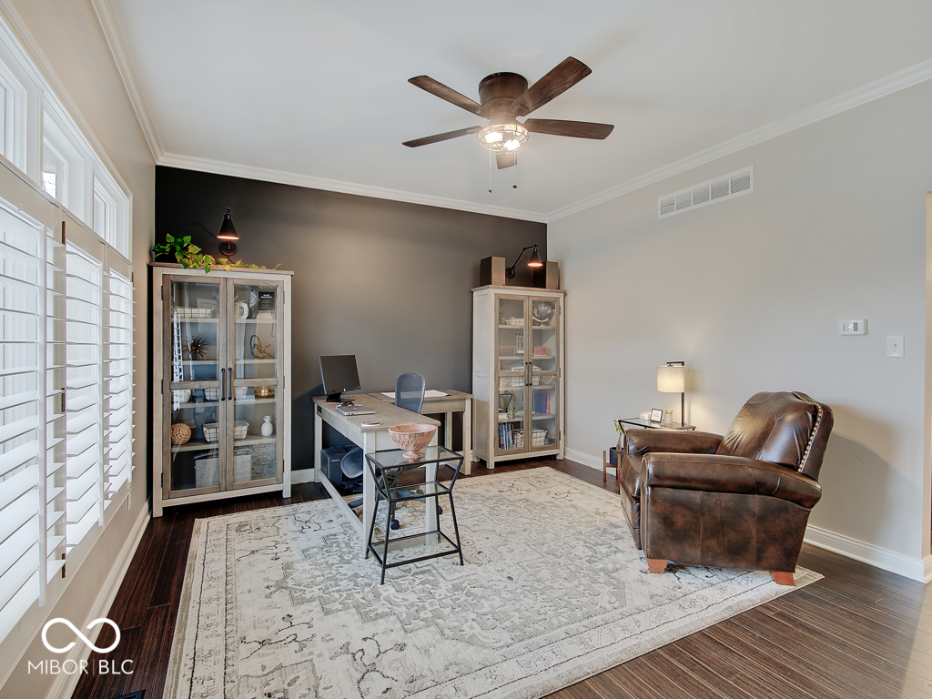 1722 Woodcroft Court