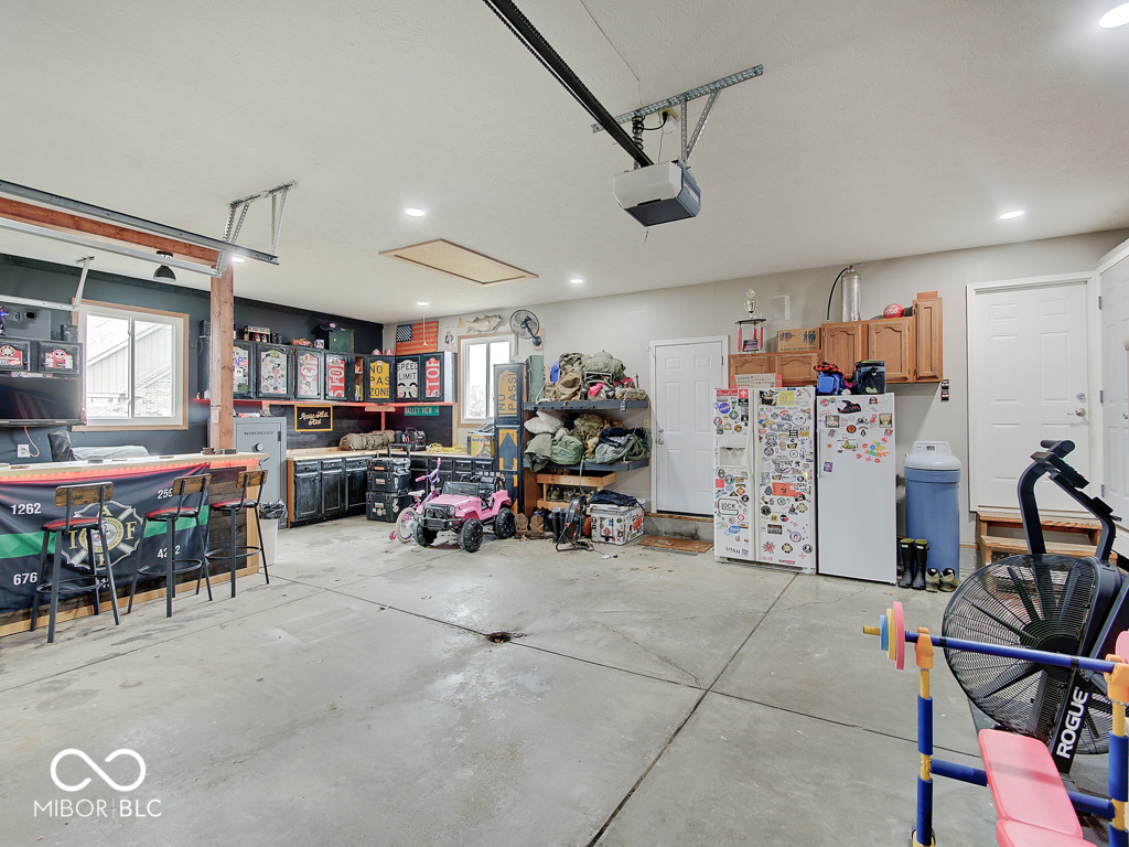 12201 Valley View Circle