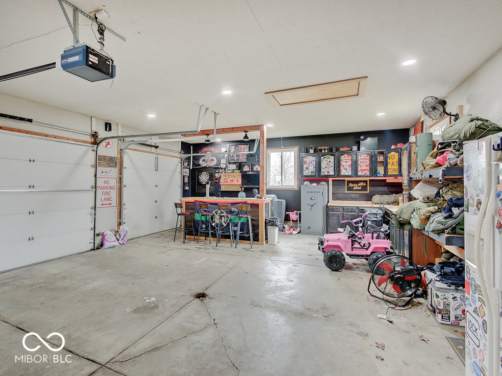 12201 Valley View Circle